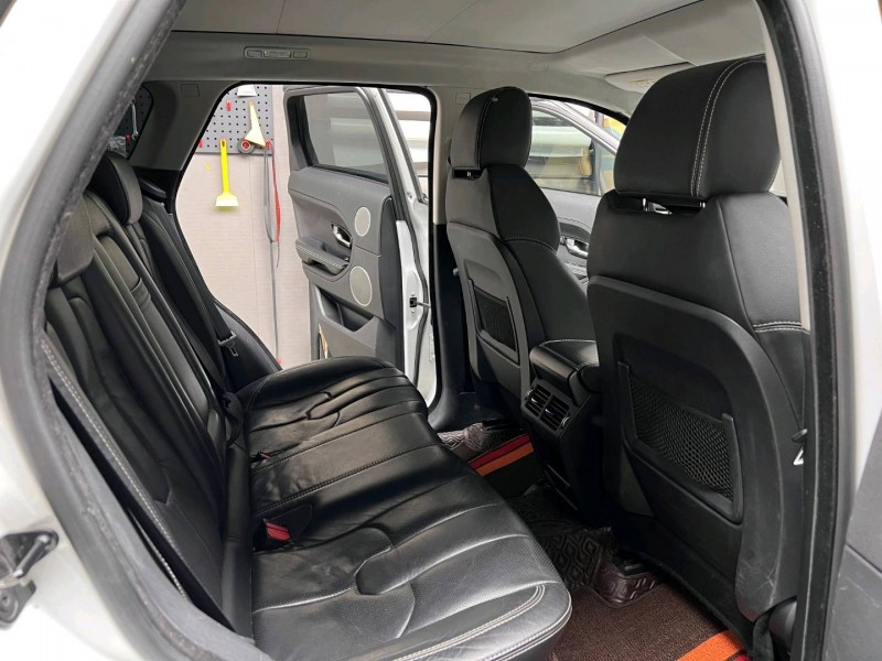 枣庄13年路虎极光6