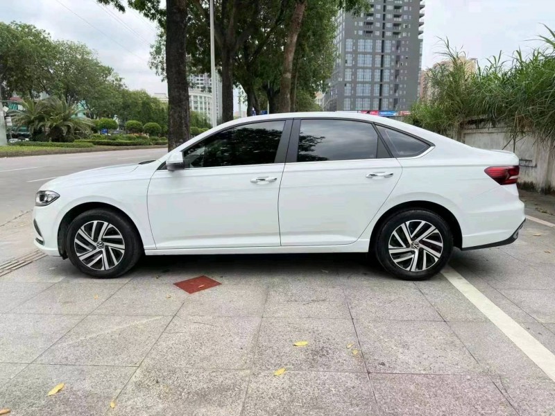 深圳22年大众朗逸6