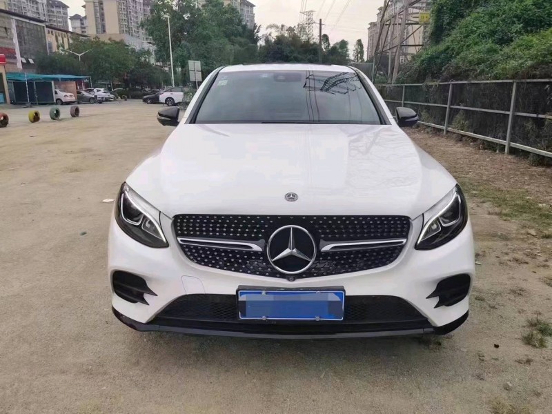 深圳17年奔驰GLC1