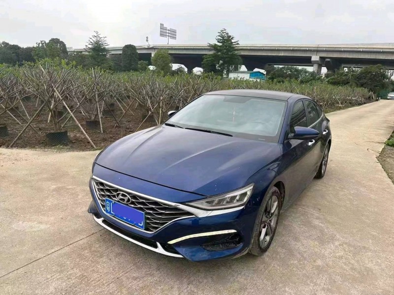 深圳20年现代菲斯塔4