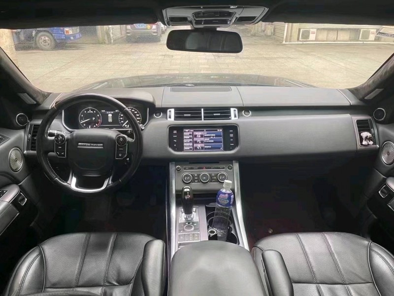 深圳14年路虎揽胜运动8