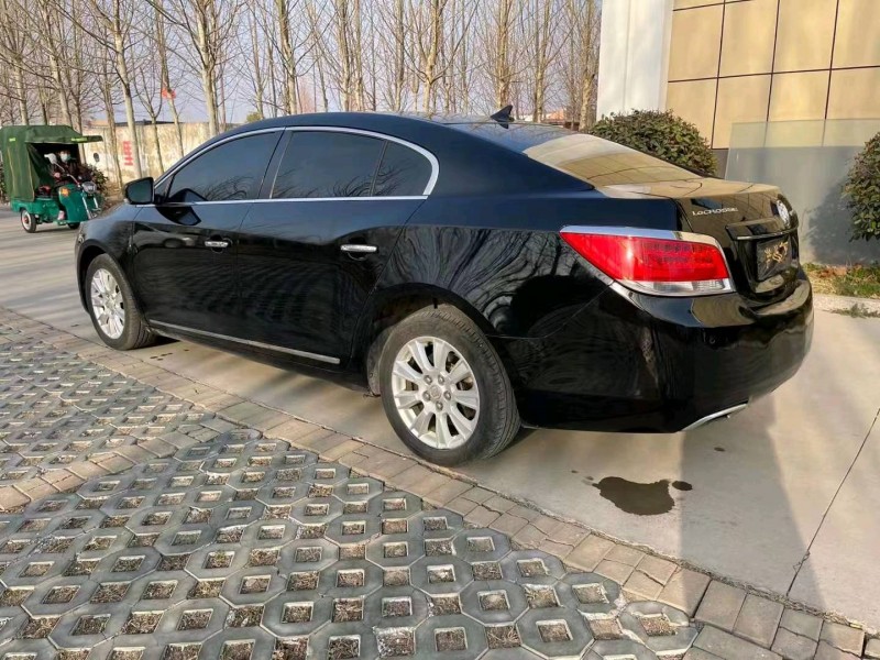 青岛13年别克君越7