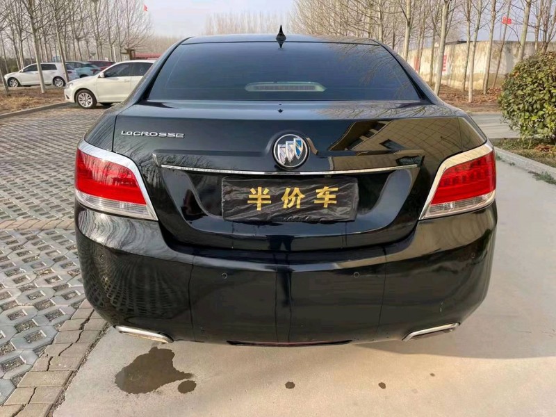 青岛13年别克君越9