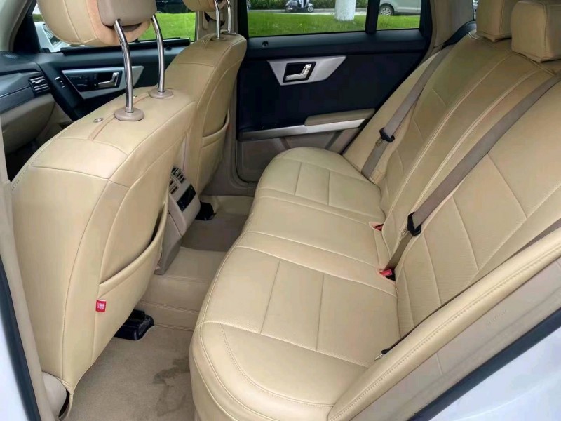 深圳09年奔驰GLK6