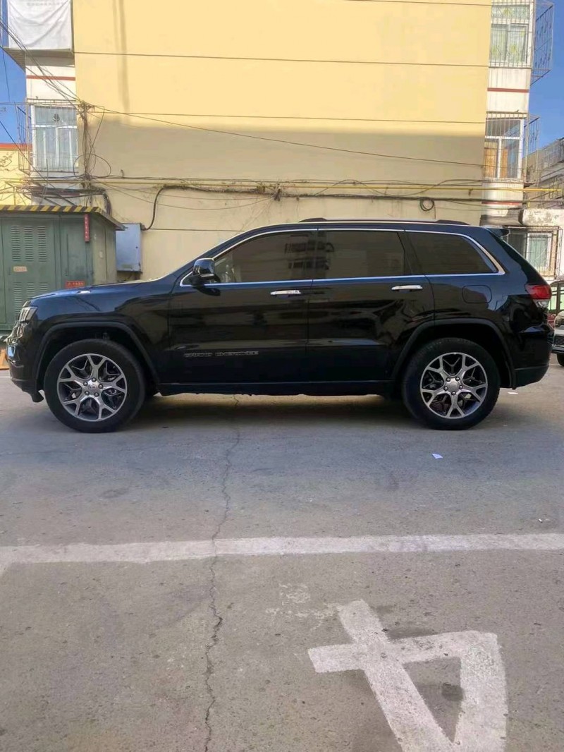 邯郸20年Jeep大切诺基3