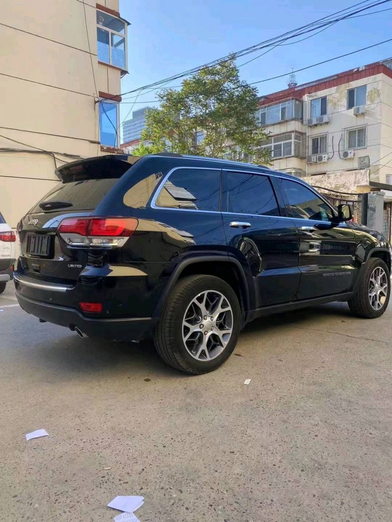 邯郸20年Jeep大切诺基7