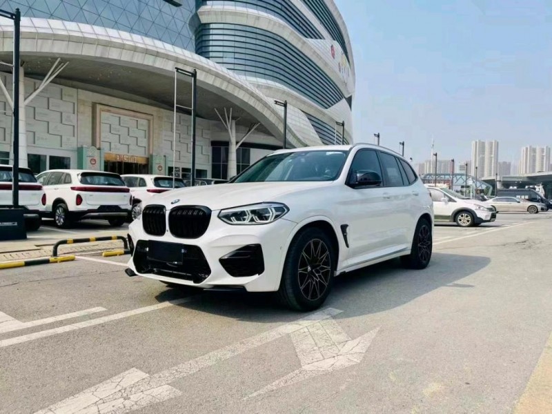 济南18年宝马X31