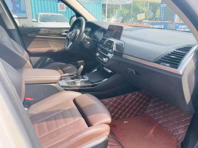 济南18年宝马X37