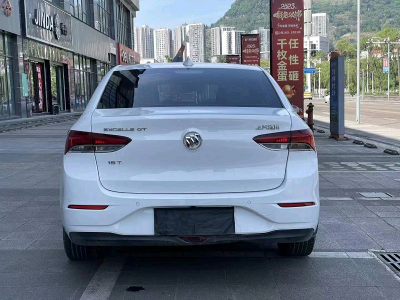 重庆19年别克英朗2