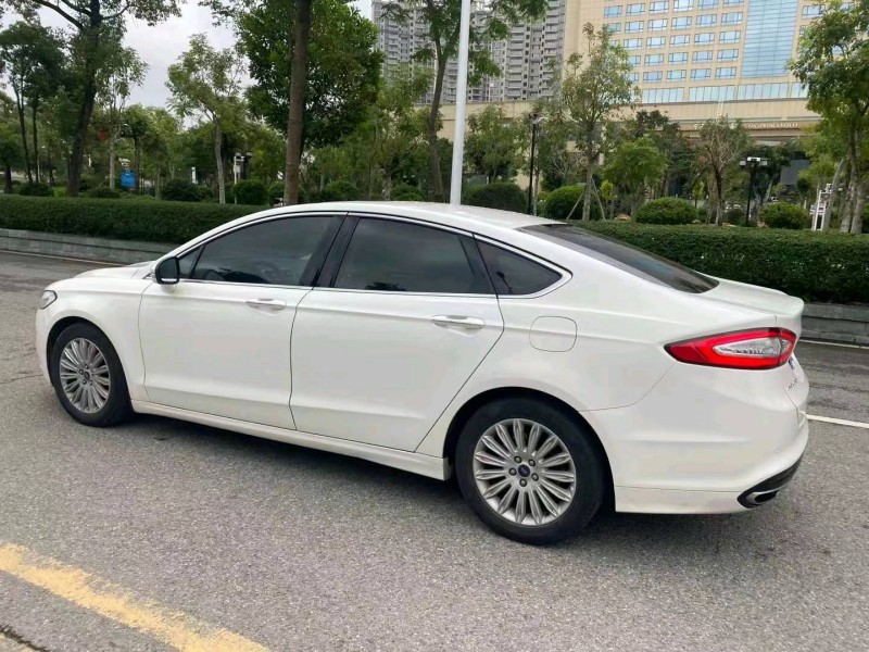 深圳16年福特蒙迪欧7