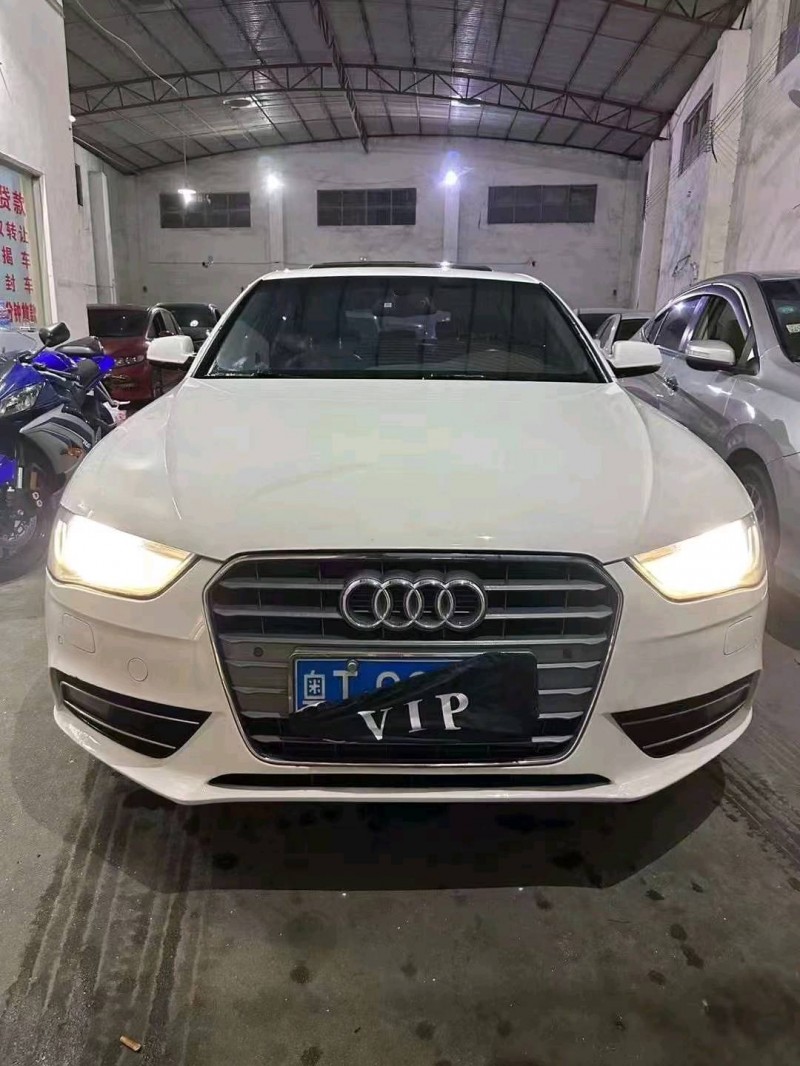 深圳15年奥迪A4L1