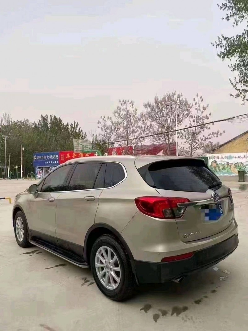 青岛16年别克昂科威5