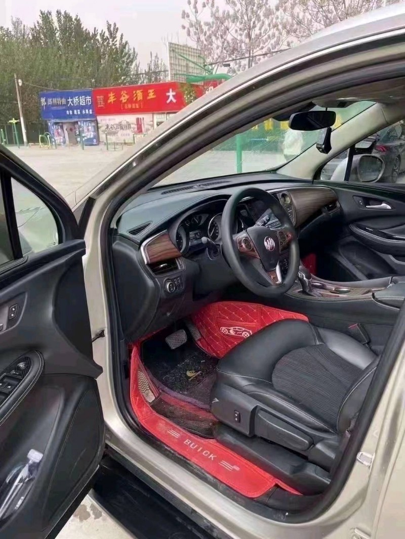 青岛16年别克昂科威6