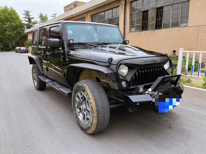 枣庄18年Jeep牧马人2