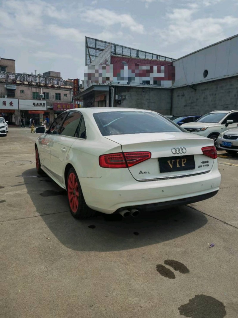 中山15年奥迪A4L4