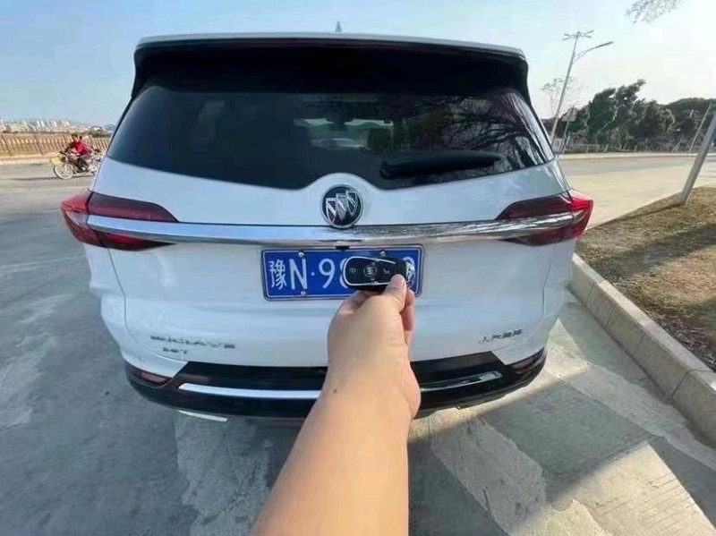 韶关21年别克昂科旗4