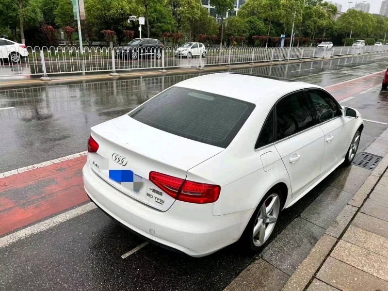 衡阳14年奥迪A4L7