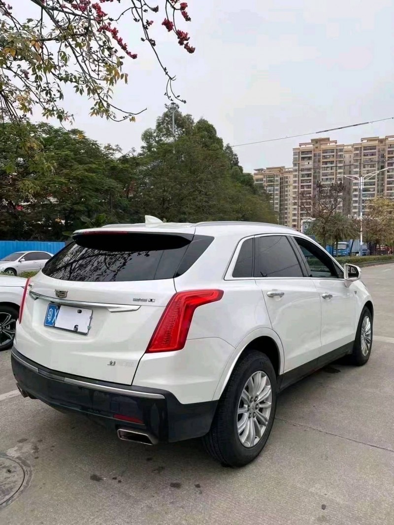 深圳17年凯迪拉克XT54