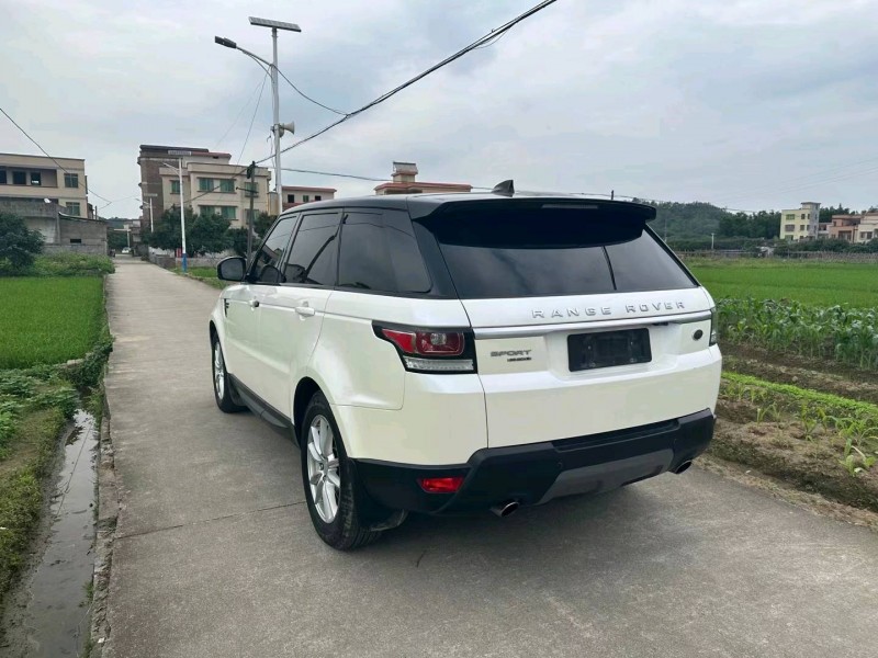 广州18年路虎揽胜运动9