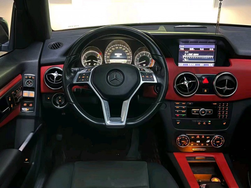 深圳15年奔驰GLK8