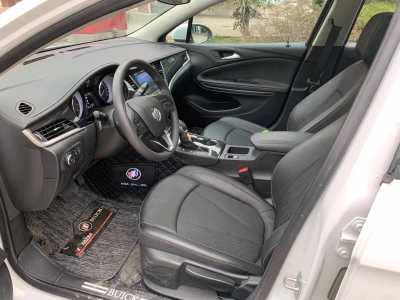 苏州22年别克威朗4