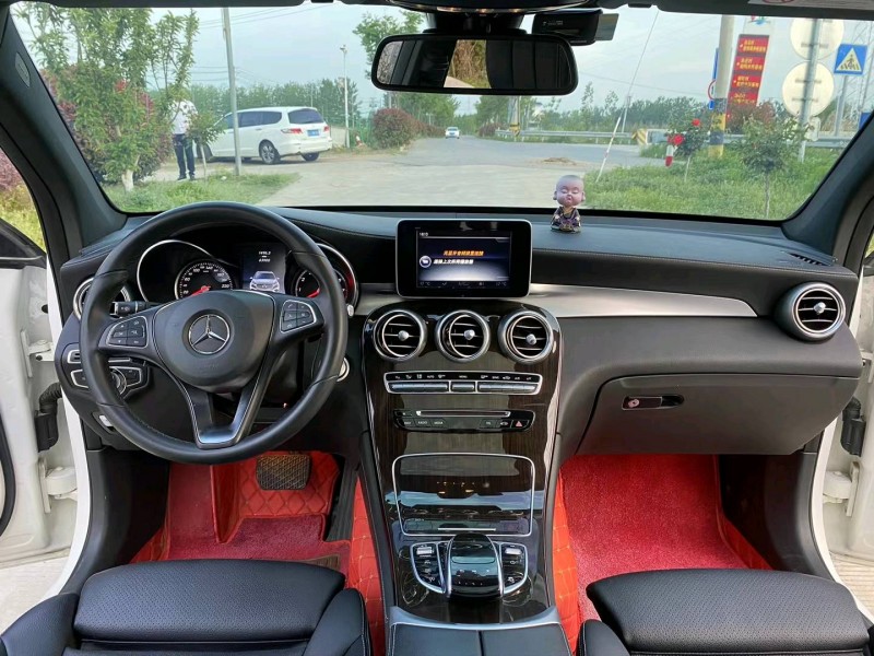 徐州17年奔驰GLC4