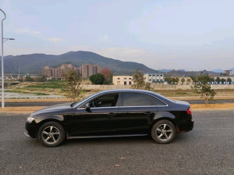 广州13年奥迪A4L8