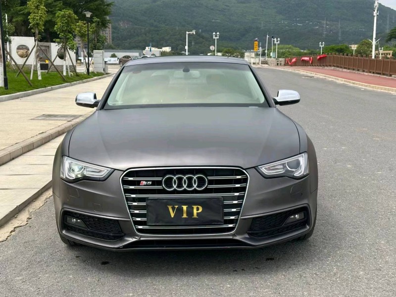深圳13年奥迪A51