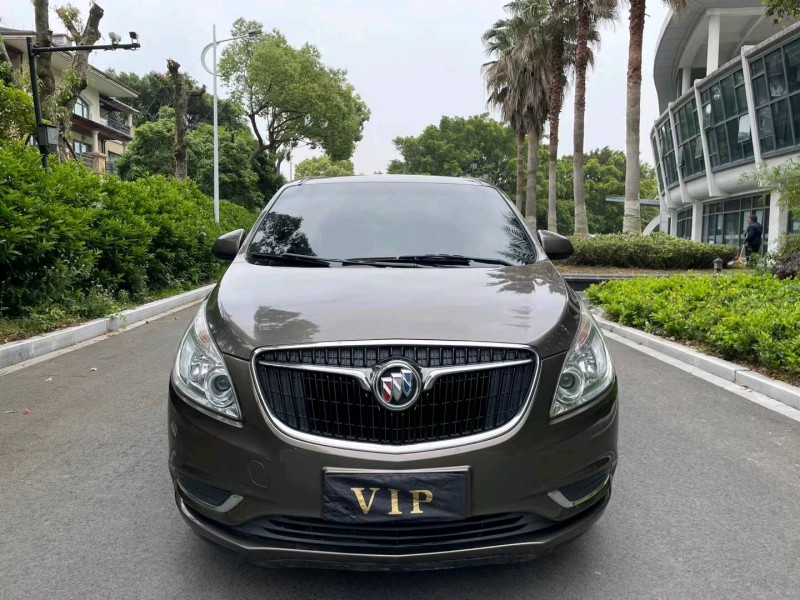 嘉兴17年别克GL81