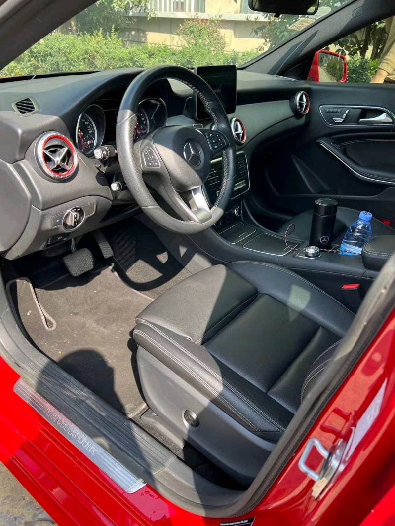 青岛17年奔驰GLA4