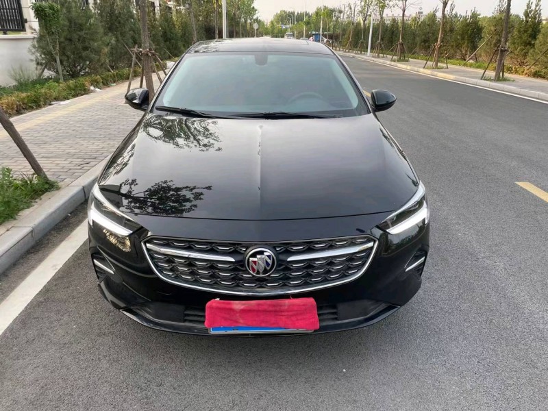 青岛22年别克君威1