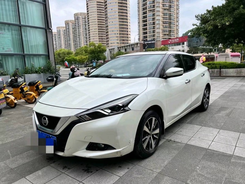 温州18年日产蓝鸟2