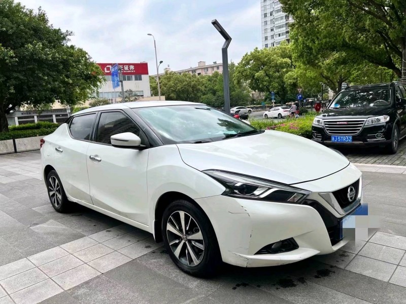 温州18年日产蓝鸟3