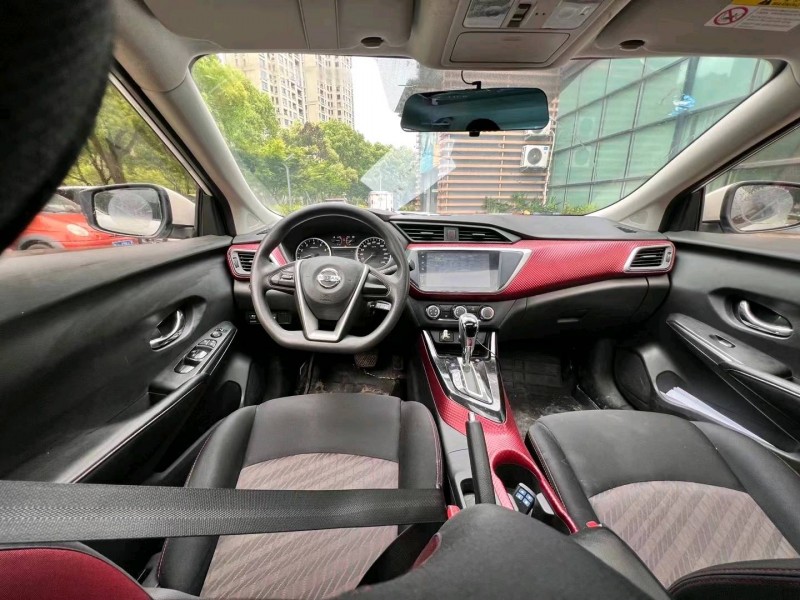 温州18年日产蓝鸟8