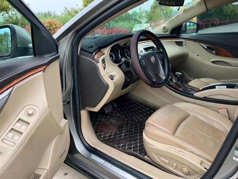 盐城09年别克君越8