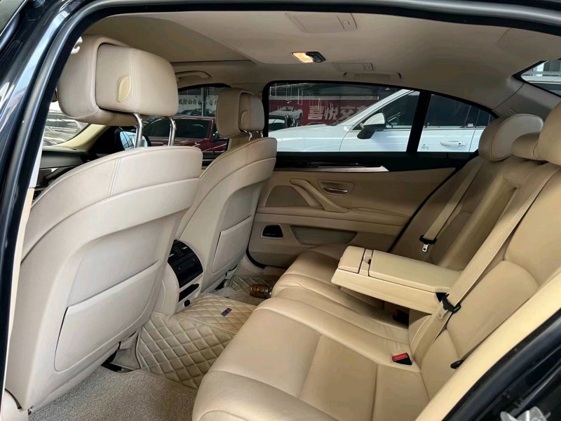 济宁12年宝马5系6