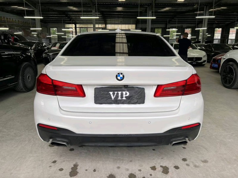 济宁18年宝马5系9