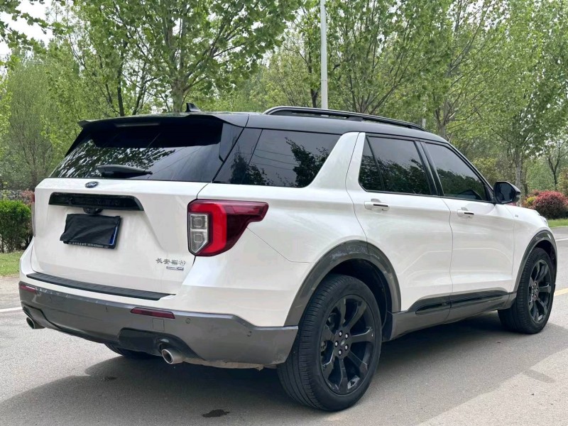 徐州21年福特探界者8