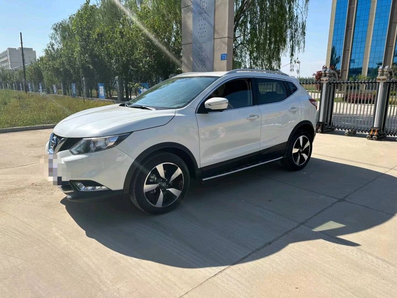 保定18年日产逍客3