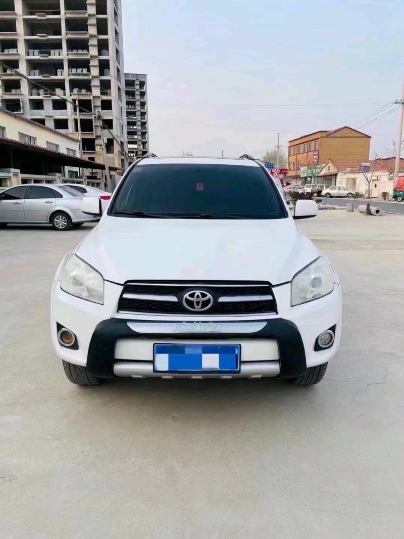 淄博10年丰田RAV4荣放1