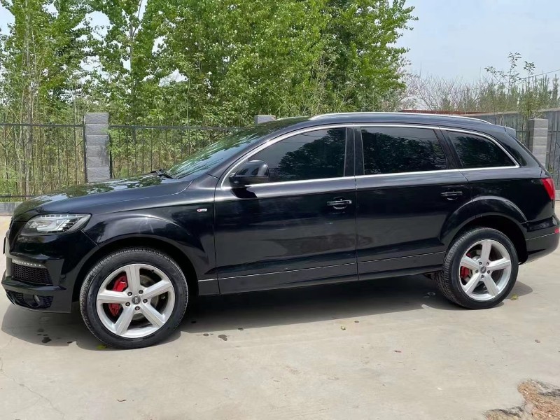 济南13年奥迪Q73