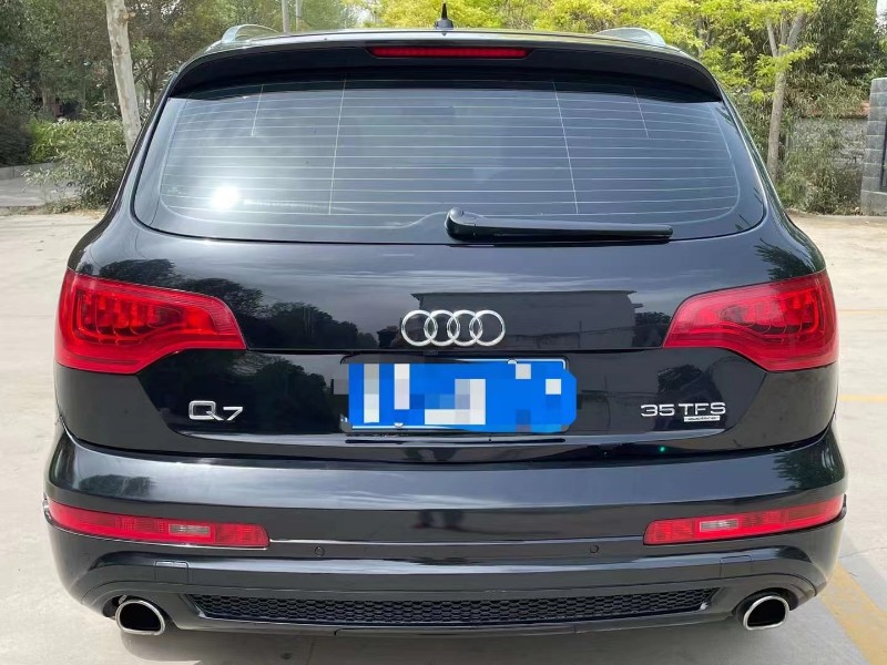 济南13年奥迪Q74