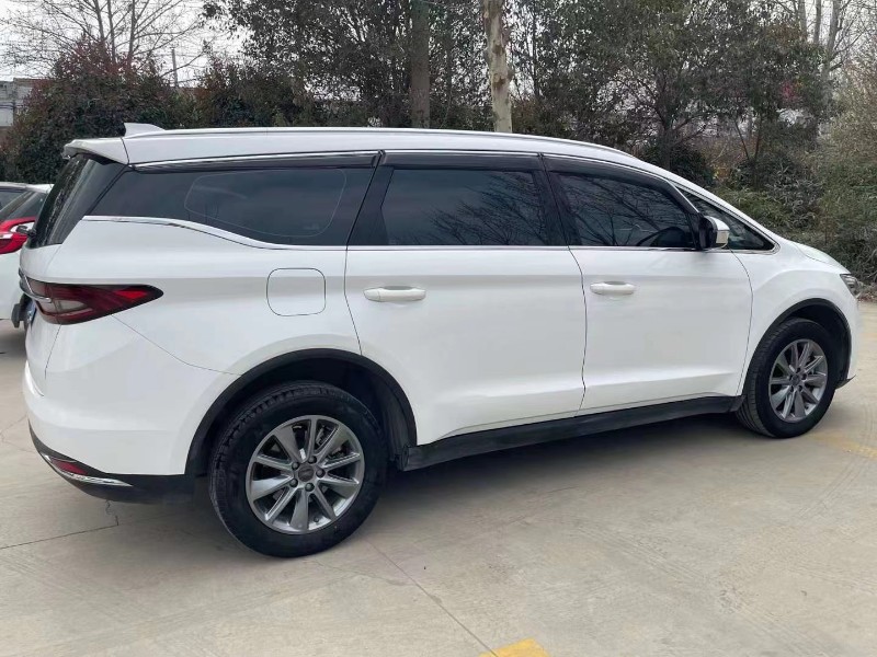 济南20年吉利嘉际2