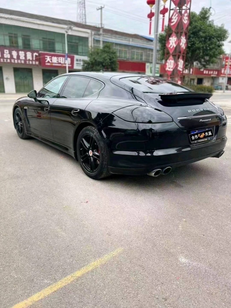 徐州12年保时捷帕拉梅拉3
