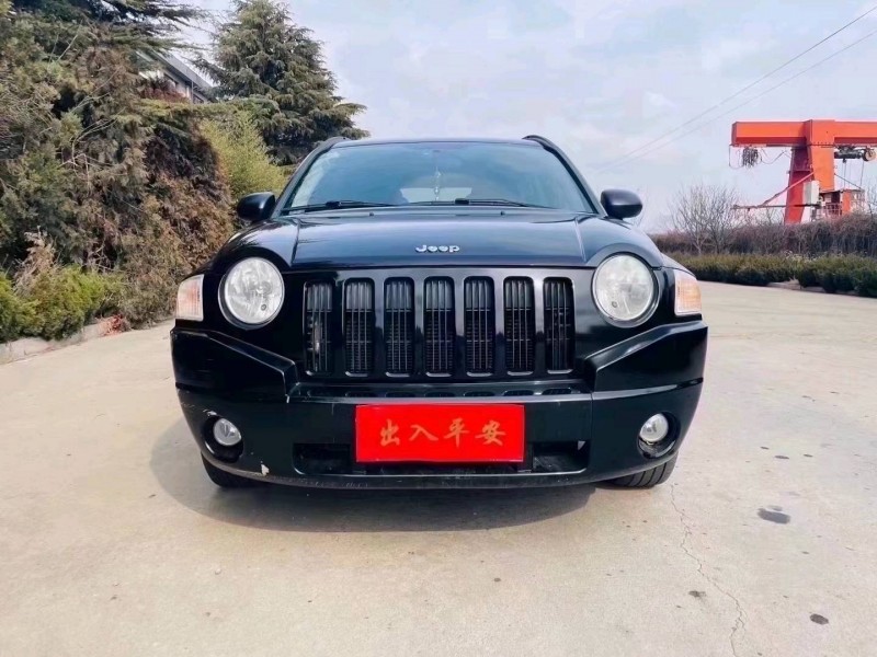 淄博10年Jeep指南者1