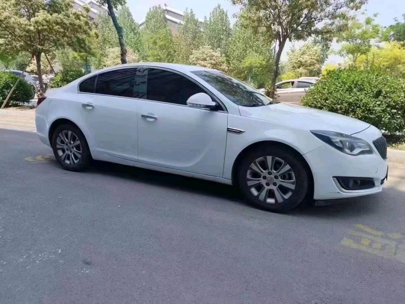 济南15年别克君威2