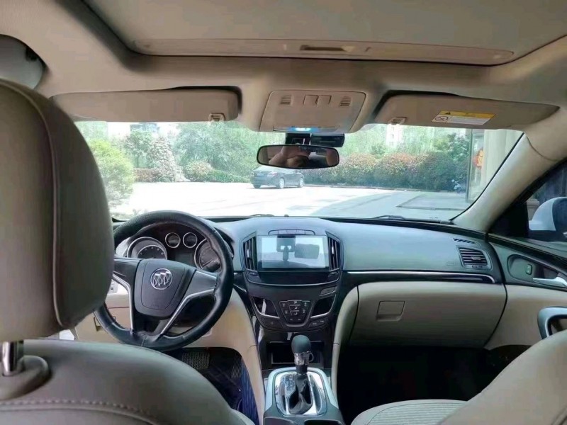 济南15年别克君威6