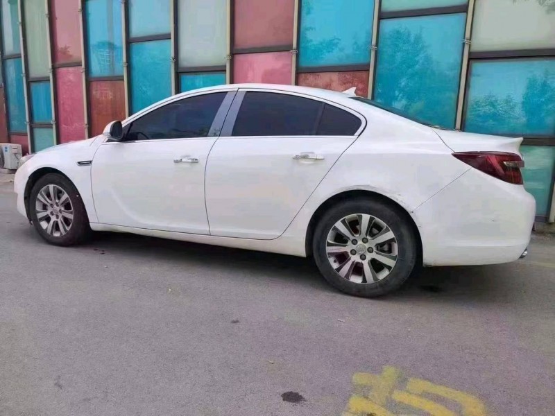 济南15年别克君威7