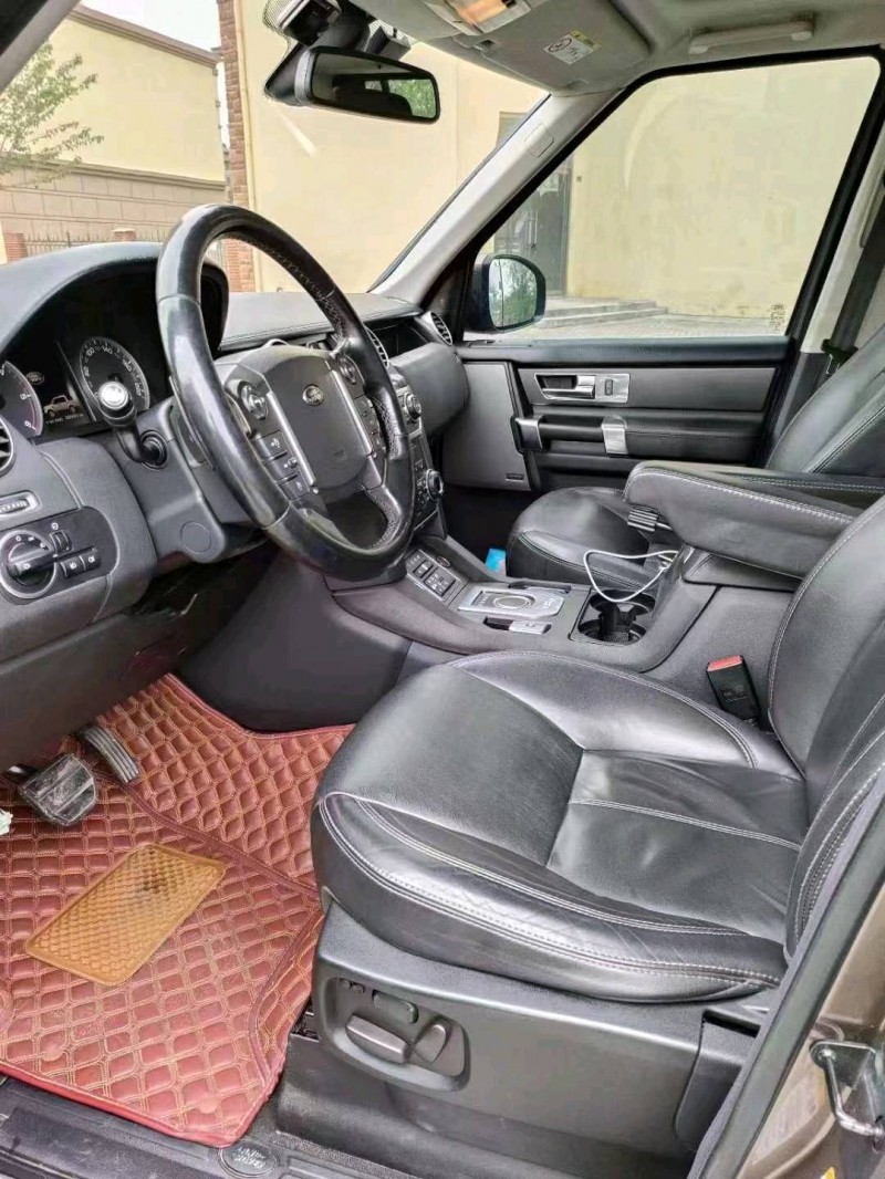 青岛14年路虎发现8