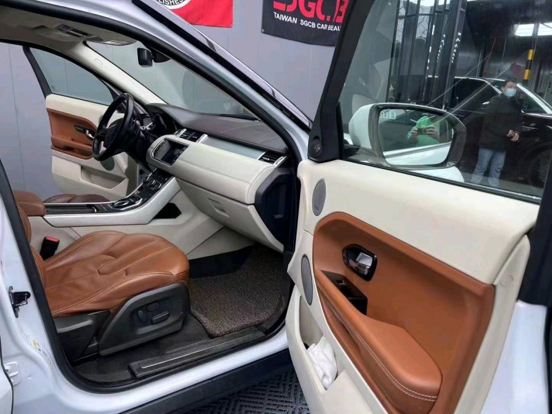 淄博14年路虎极光8